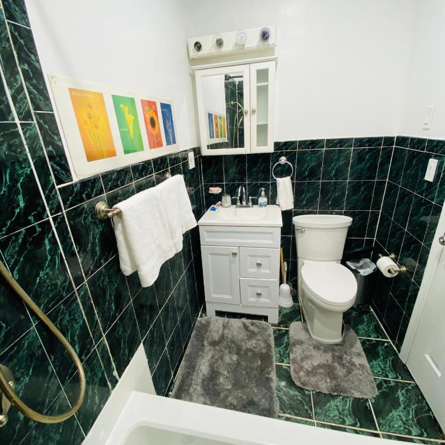 Room With Jacuzzi, Massage Seat, And Parking Space, The Best Choices!! Норт Берген Екстериор снимка